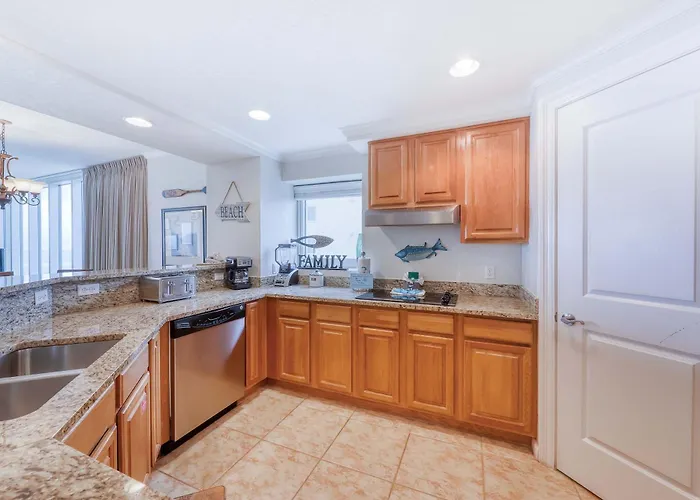 Holiday home Gulf-front W Great Location Access & Shared Pool Hot Tub *