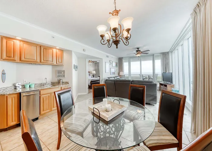 Gulf-front W Great Location Access & Shared Pool Hot Tub *