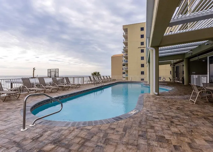 Holiday home Gulf-front W Great Location Access & Shared Pool Hot Tub *